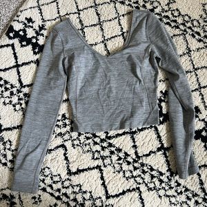 Lulu lemon cropped long sleeve size Small - never worn